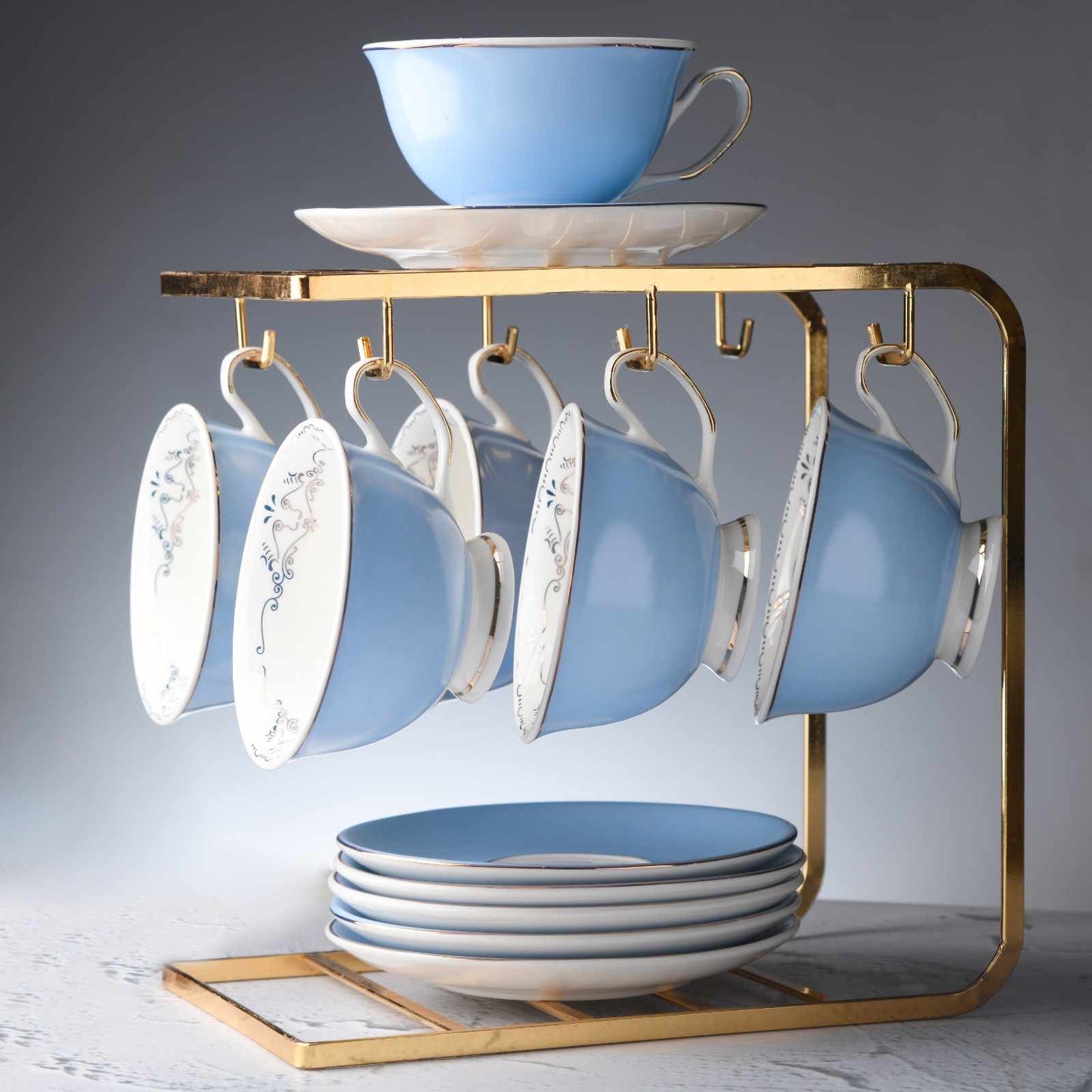 Vintage Affair Tea Set