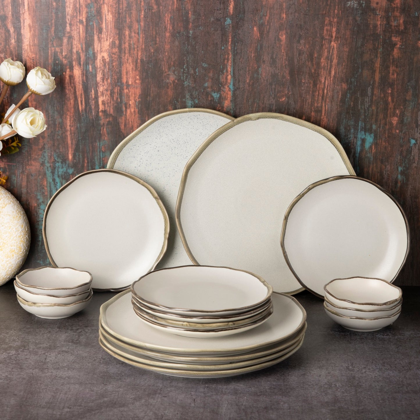 White Symphony - 18 Pcs Dinner Set for 6