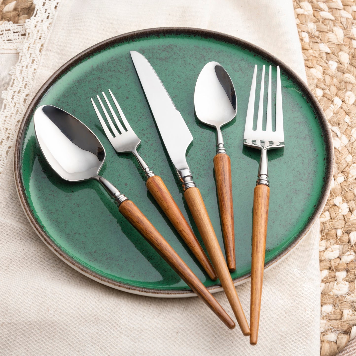 Country Chic Cutlery Set of 5