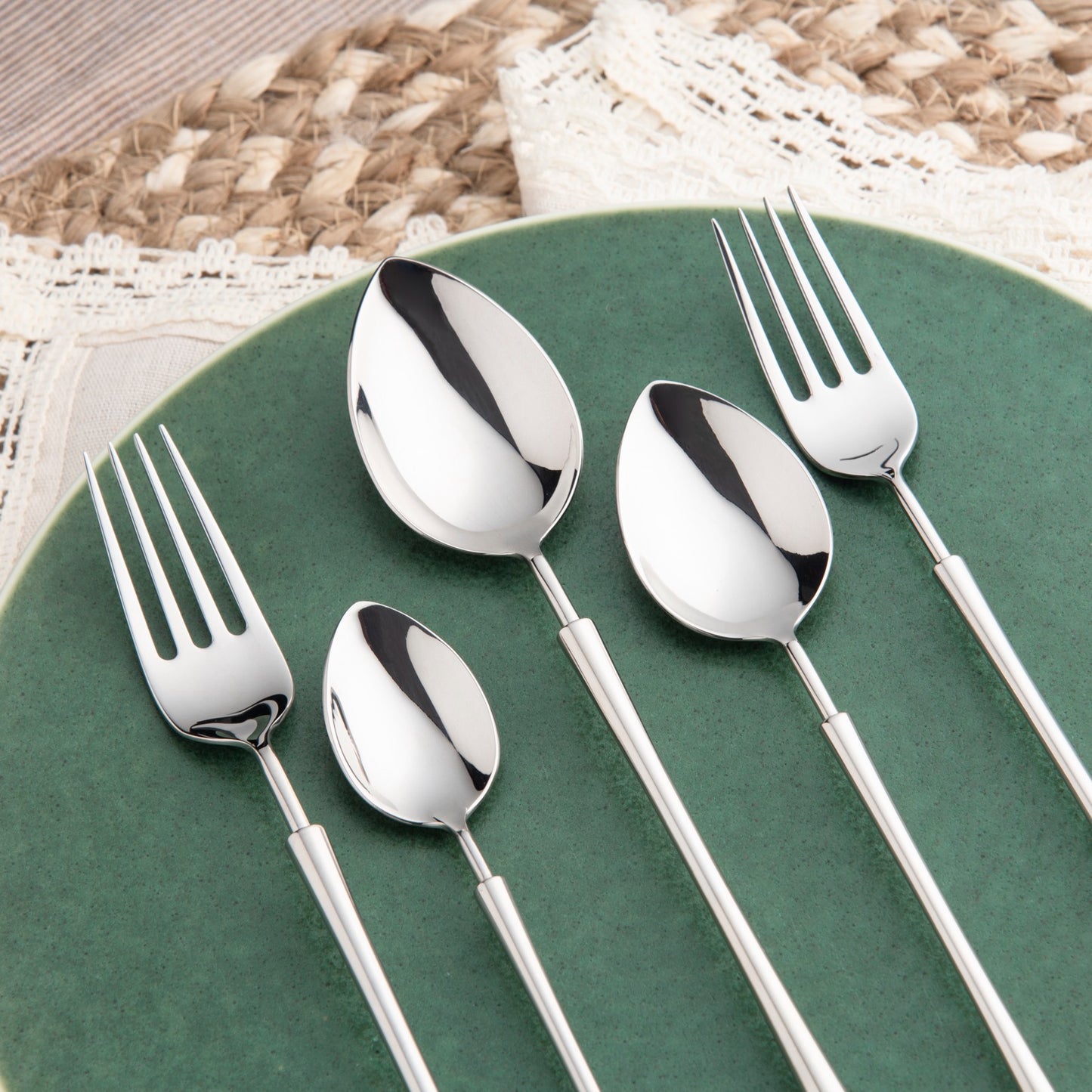 Urban Edge Cutlery Set of 5